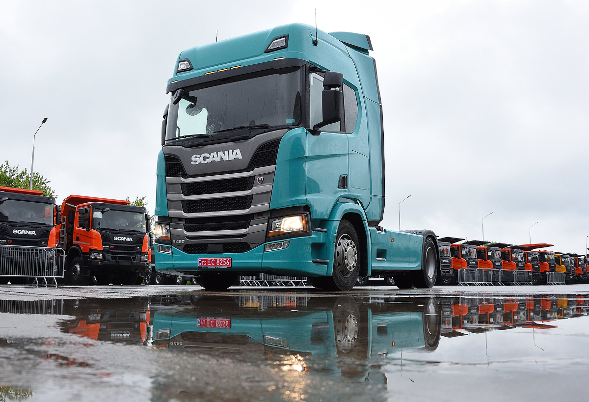 SCANIA R460